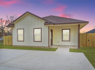 1304 Church St, Navasota, TX 77868