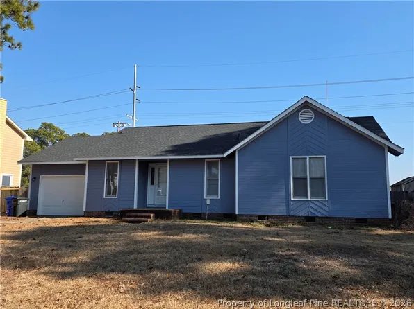 525 Offing Dr, Fayetteville, NC 28314