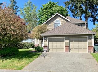 23964 SE 40th Pl, Issaquah, WA 98029