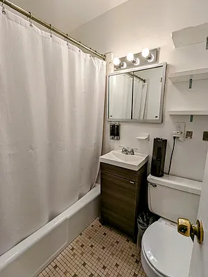 Rented by Guidance Realty Corp. | media 7