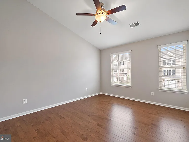 253 Tall Trees Cir — Photo 12
