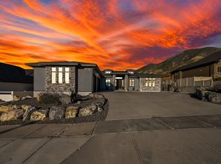 365 S Canyon Overlook Dr, Tooele, UT 84074