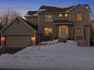 18528 Wynnfield Rd, Eden Prairie, MN 55347