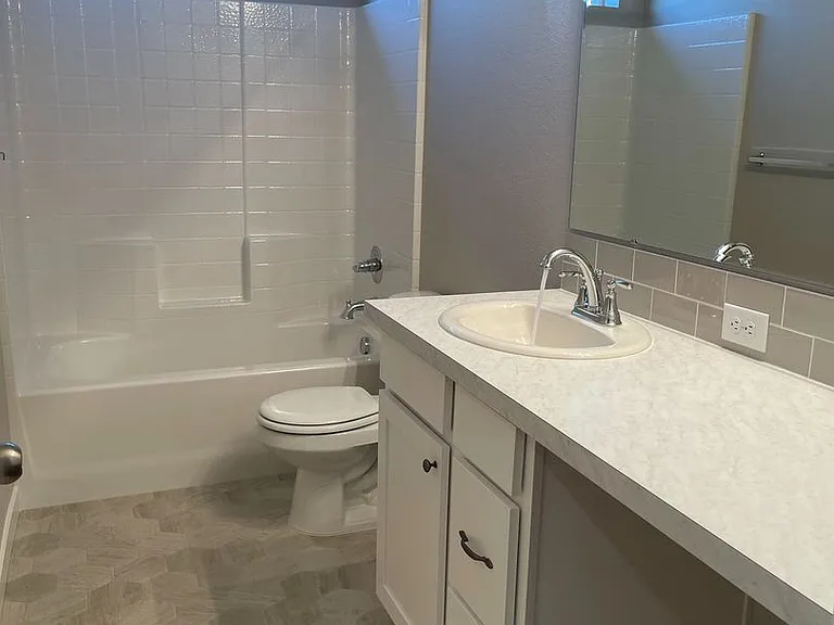 10371 Longtail Dr — Photo 11