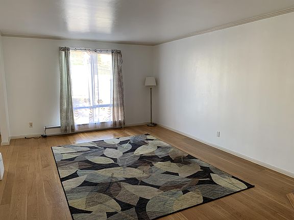 2nd image of 2071 31st Ave #1