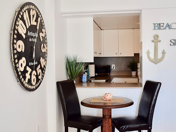 3rd image of 1777 Ala Moana Blvd #1-1307-1