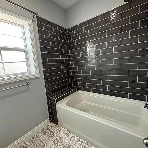 3297 N Pershing Ave — Photo 25