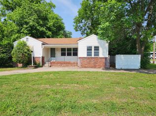 129 N N St #T, Muskogee, OK 74403