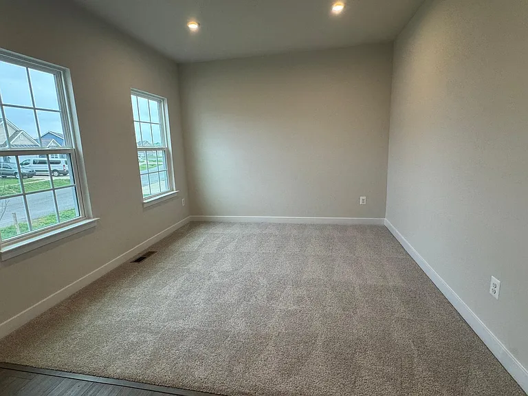 175 Santiago Cir — Photo 18