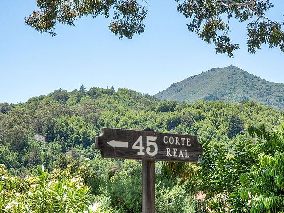 2nd image of 45 Corte Real #16