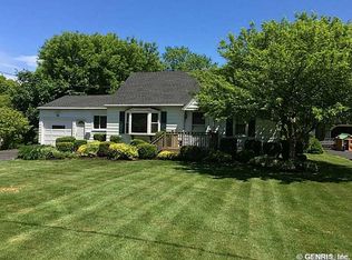 241 Hampton Blvd, Rochester, NY 14612