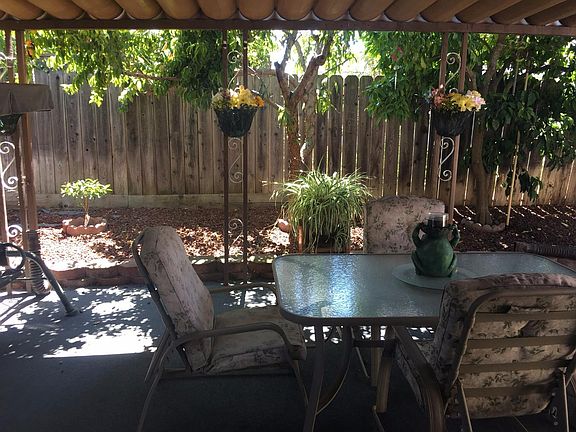 3rd image of 5990 Loma Prieta Dr
