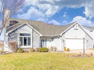 1330 Lost Lock Way, New Haven, IN 46774