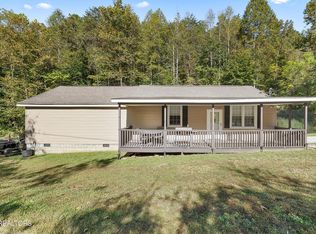 163 Ridge Rd, Sharps Chapel, TN 37866