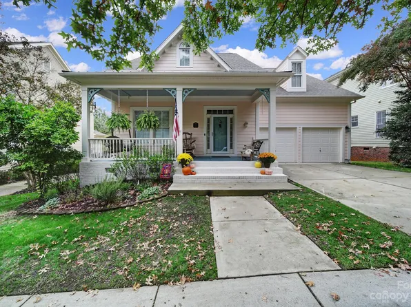 844 Stratford Run Dr, Fort Mill, SC 29708