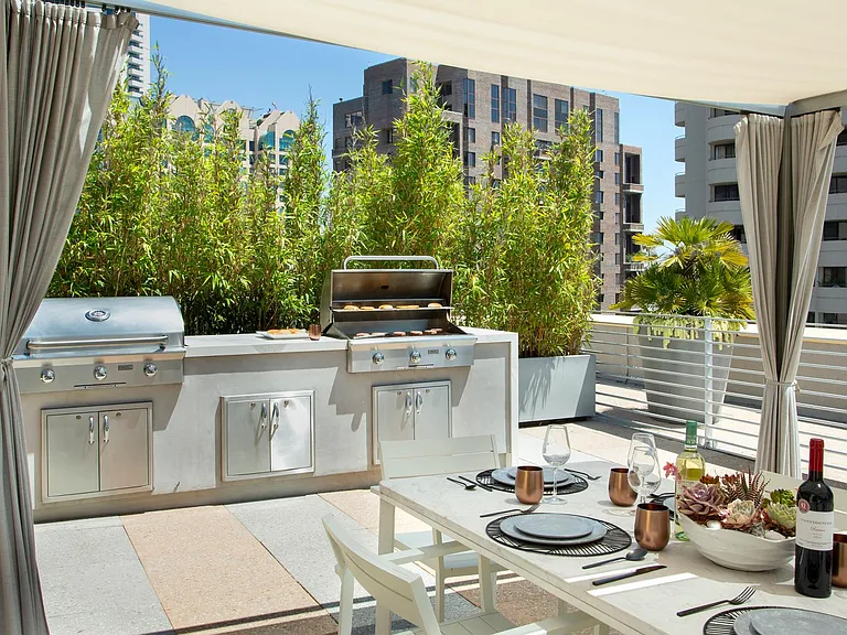 10599 Wilshire Blvd — Photo 3