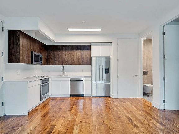 4th image of 194 Lexington Ave #Penthouse