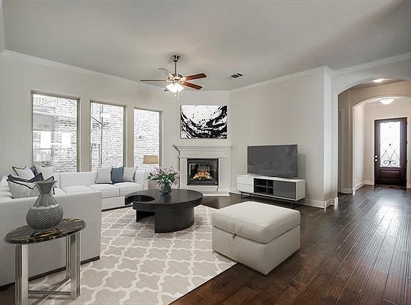 3rd image of 7020 Dandelion Dr