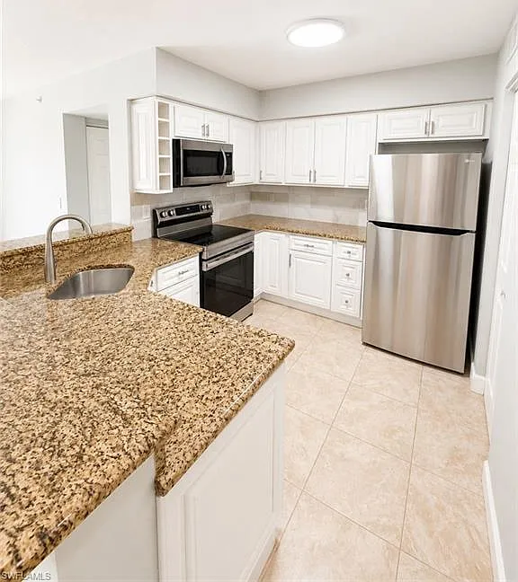 3 bed, 2.0 bath, 1175 sqft, $2,100 — Photo 4