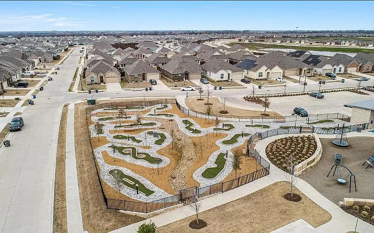 5119 Winterberry Dr — Photo 44