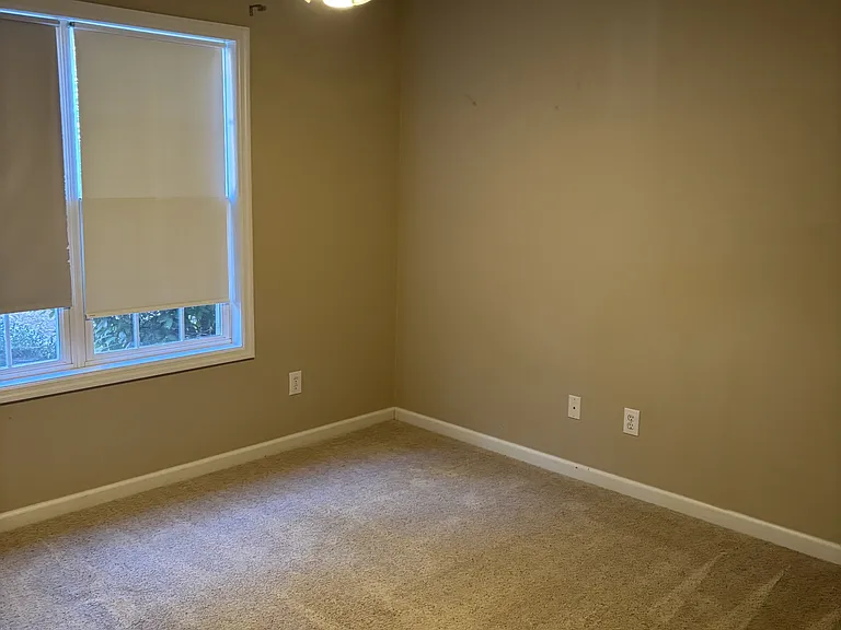 480 Spring Lake Dr — Photo 20