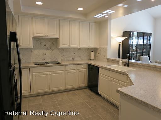 3rd image of 3705 Terstena Pl APT 204