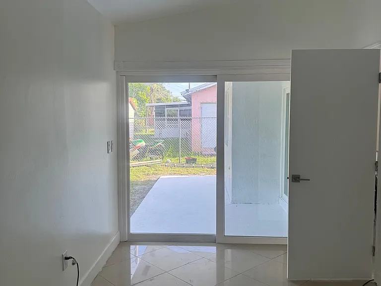 28230 SW 136th Pl — Photo 11