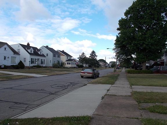 5th image of 6506 Westlake Ave