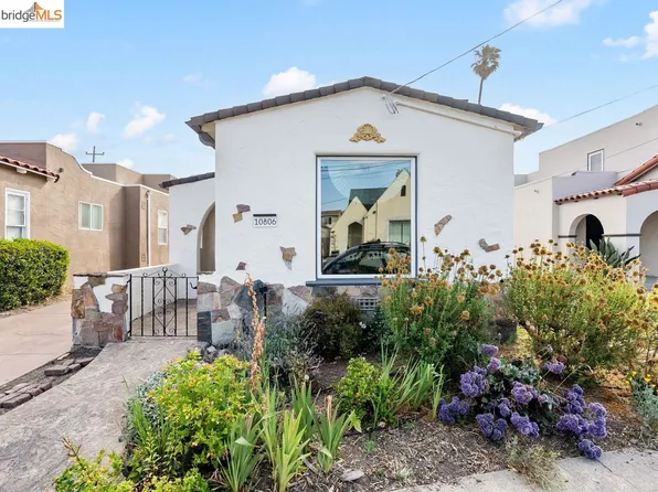 10806 Breed Ave, Oakland, CA 94603