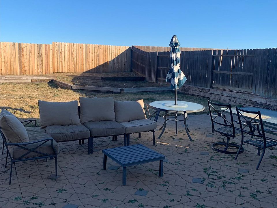 Backyard Patio Area