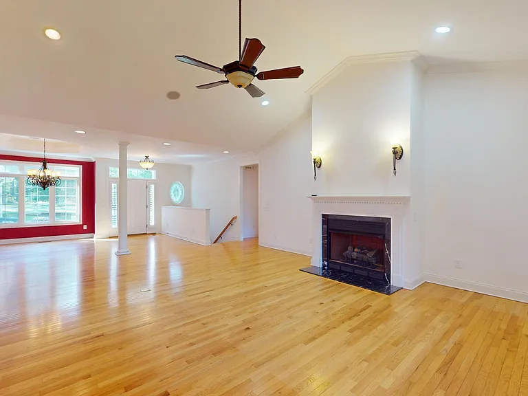 110 Josephs Point — Photo 10