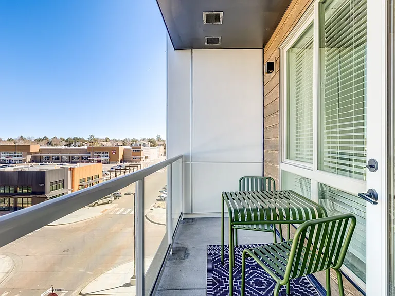 Tempo at Nine Mile Station Apartments — Photo 15