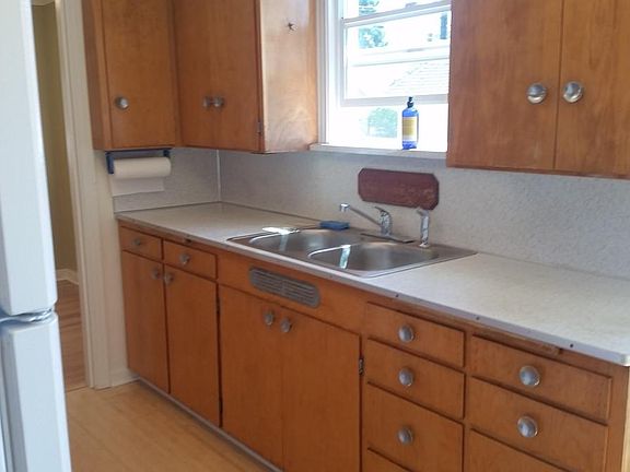 3rd image of 12345 40th Ave NE