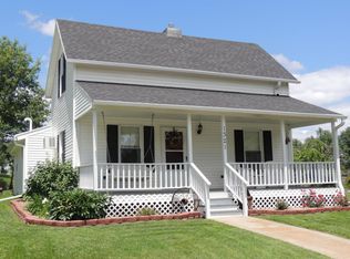 1321 E 4th St, Maryville, MO 64468