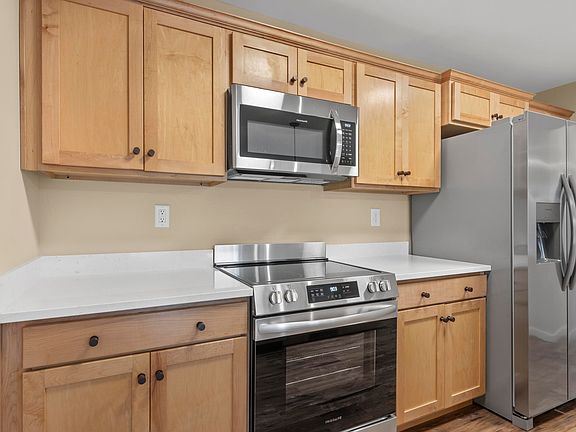 5th image of 8516 S Olivia Dr