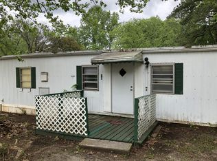 634 Cobb Rd, Greenwood, SC 29649