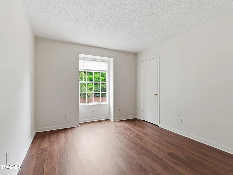 131 Butcher St #C — Photo 7