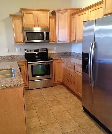 5th image of 3030 Grand Mere Pkwy APT 27