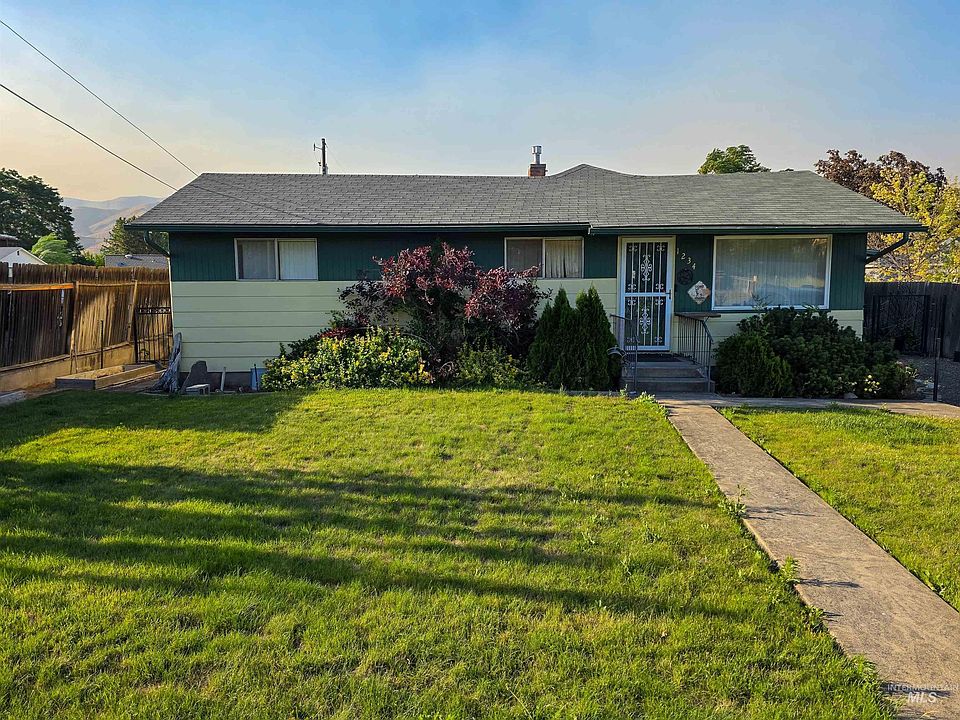 1st image of 1234 Libby St