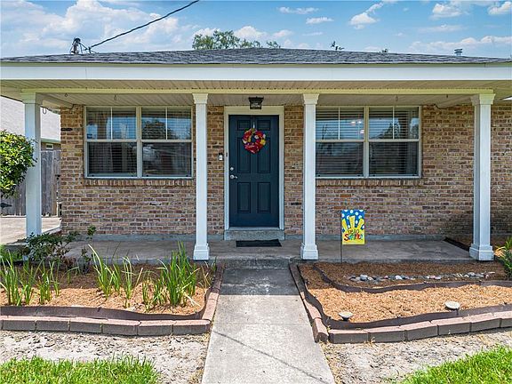 3rd image of 901 Tullulah Ave