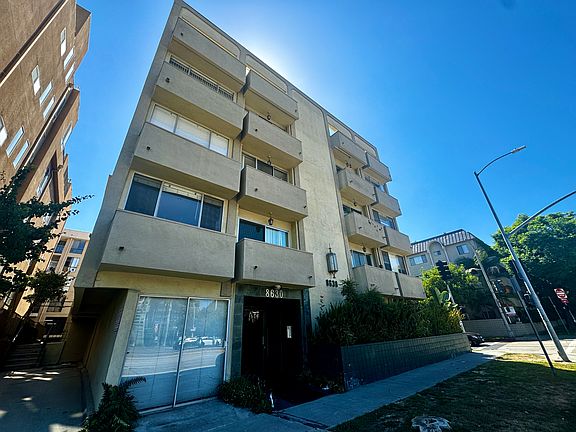 3rd image of 8630 Burton Way APT 204A