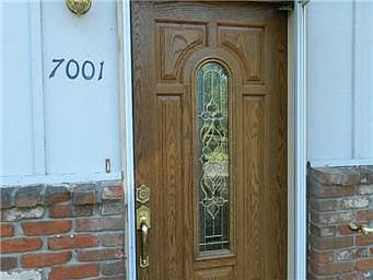 2nd image of 7001 Sloan Ave