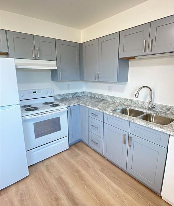 1st image of 1405 E Beacon Ave APT 15