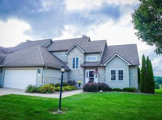 33 Fairway Dr, Mount Vernon, OH 43050