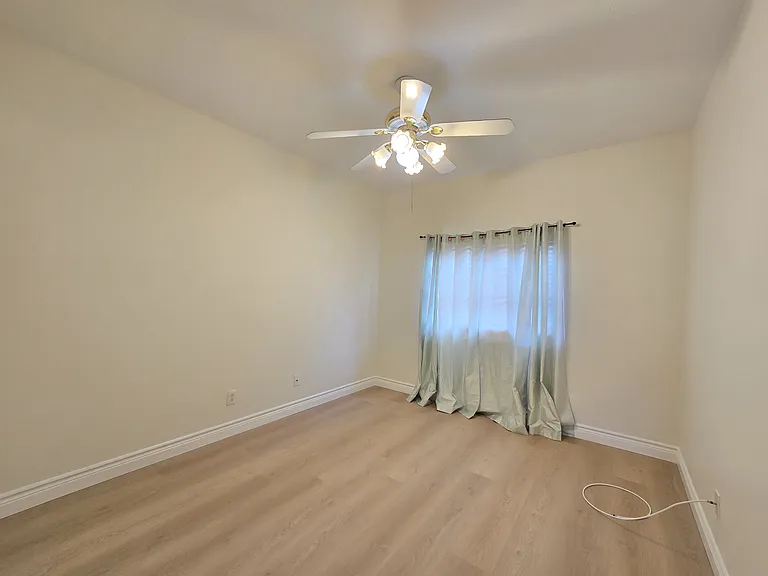 30202 Goodwick Way — Photo 35