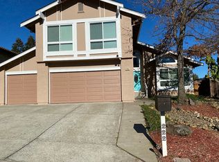222 Augustine Dr, Martinez, CA 94553