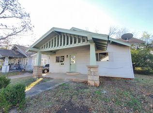 717 E Oak St, Cushing, OK 74023
