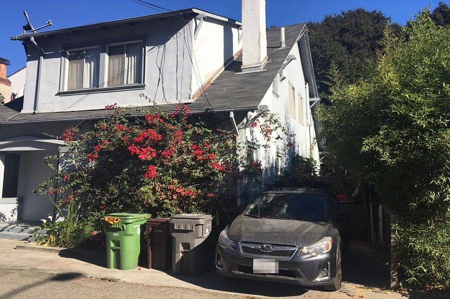 2nd image of 2828 Richmond Ave