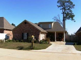 2201 Lacache Dr, Lake Charles, LA 70601