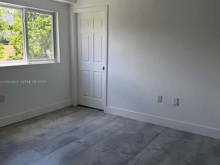 147 NW 59th St #304 — Photo 16